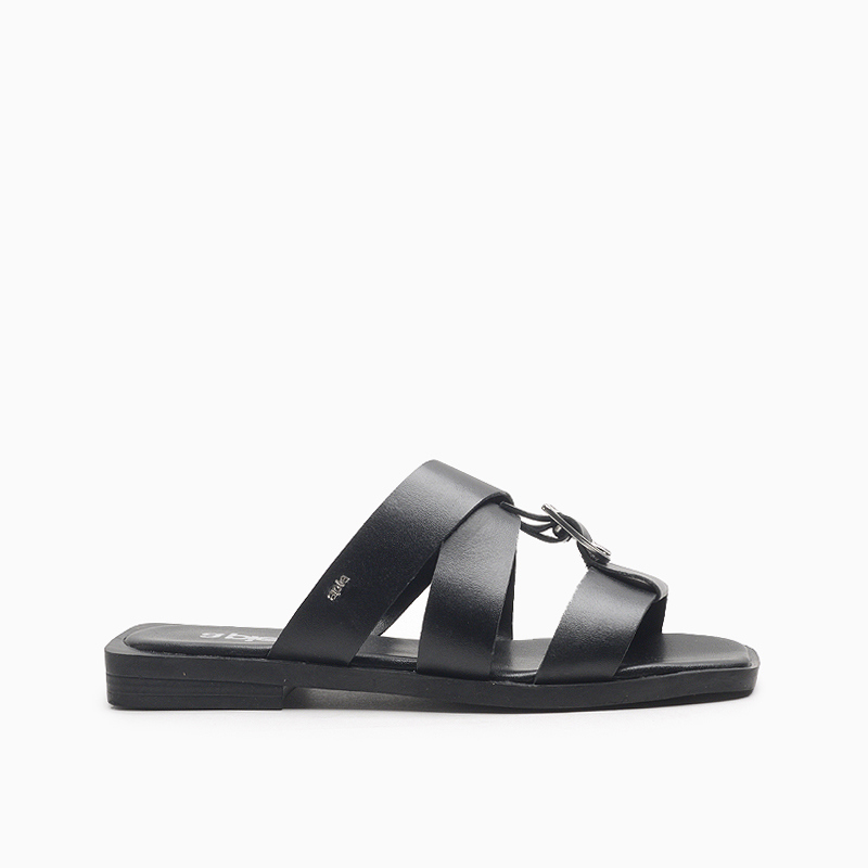 a pie-Sandalias-Nika PD