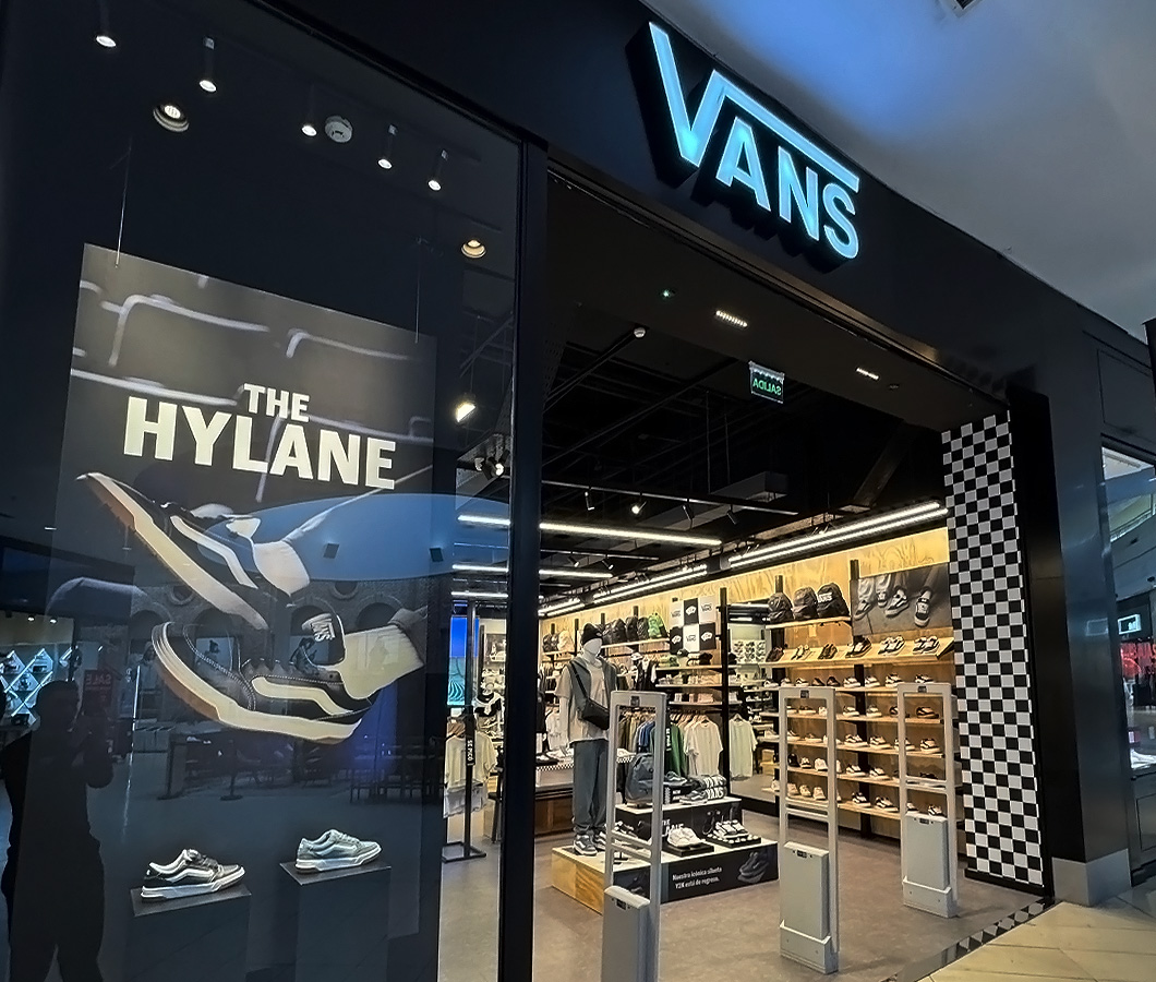 Vans Alto Rosario - Shopping Alto Rosario Vans Alto Rosario en Shopping Alto Rosario