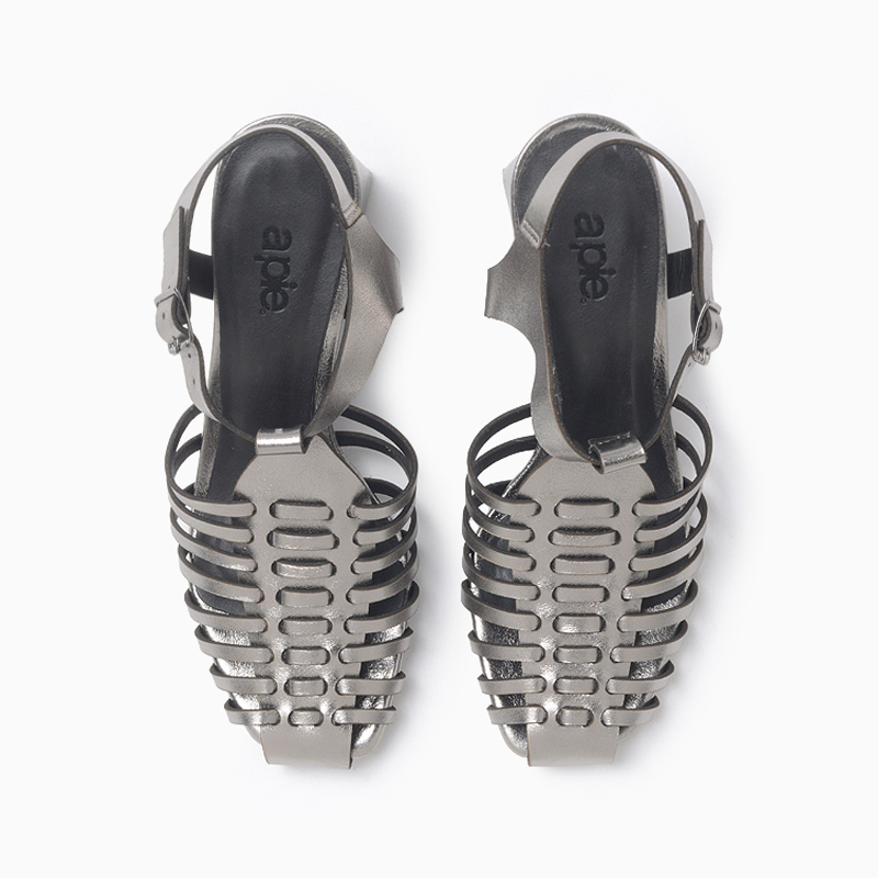 a pie-Taco-Javina AN