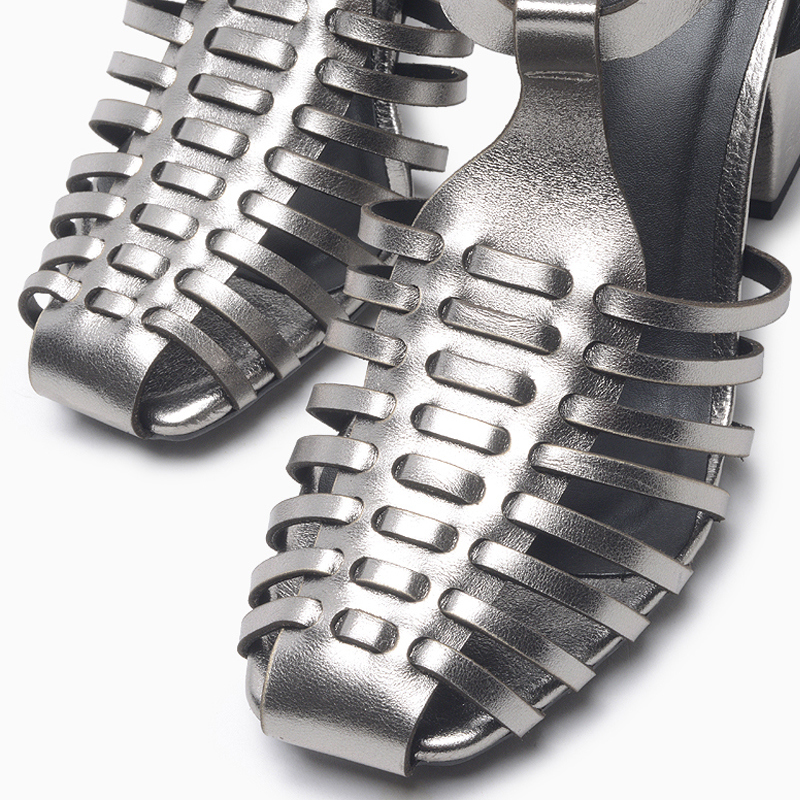 a pie-Taco-Javina FN