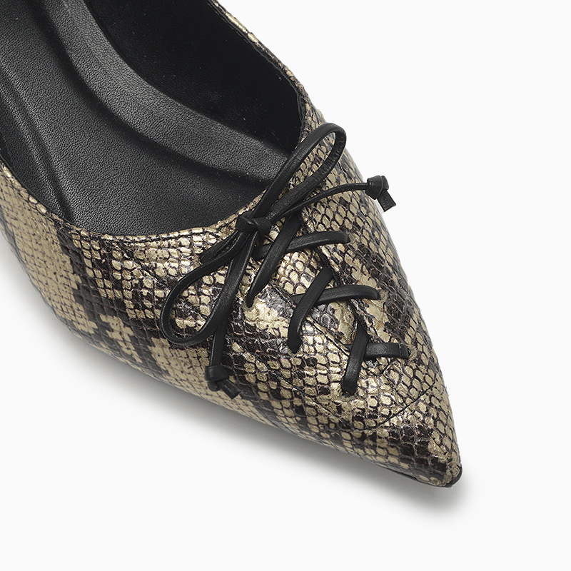 a pie-Balerina-Bond FN