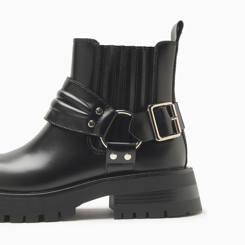 a pie-Botas-Wayna FN