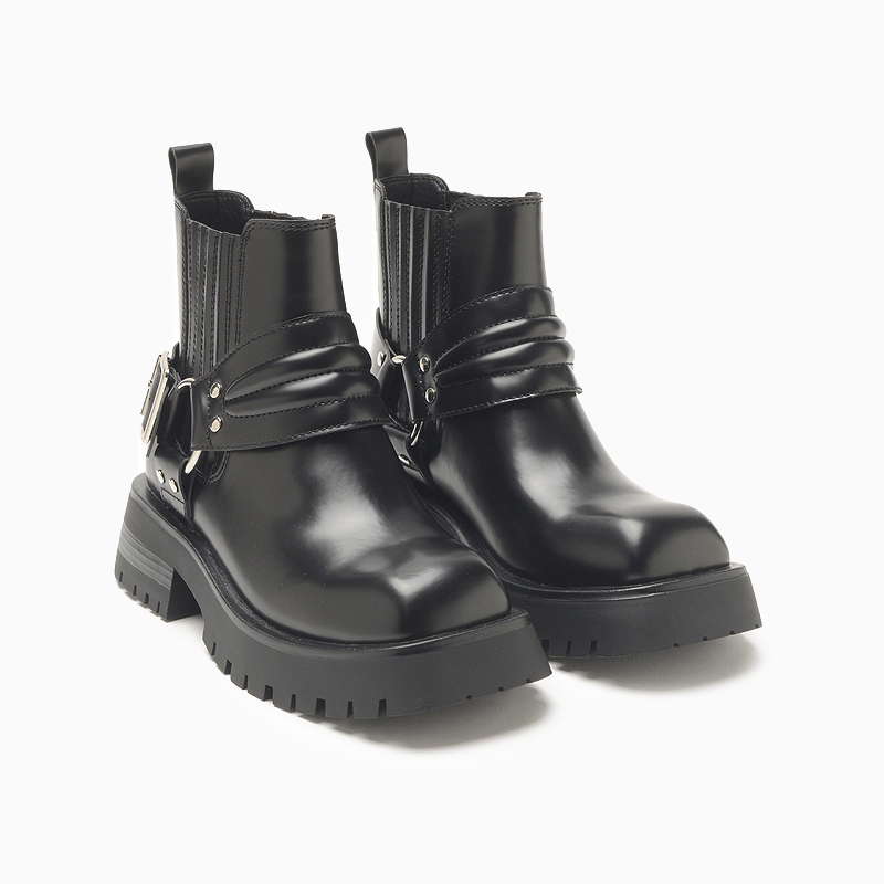 a pie-Botas-Wayna AN