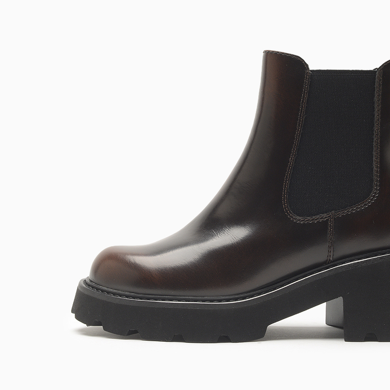 a pie-Botas-Giorgia FN