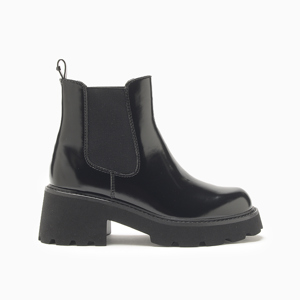 a pie-Botas-Giorgia PD