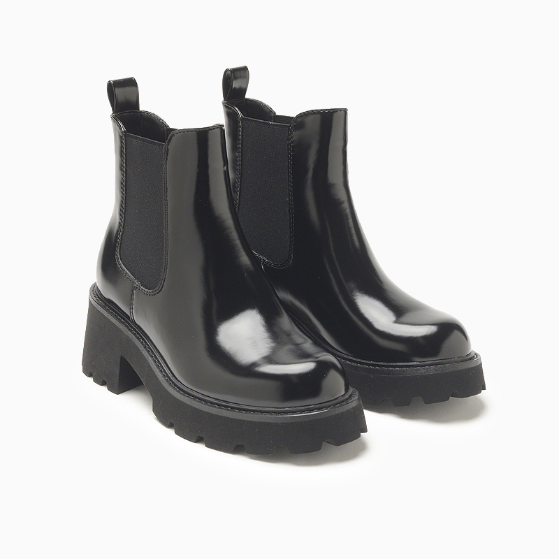 a pie-Botas-Giorgia AN
