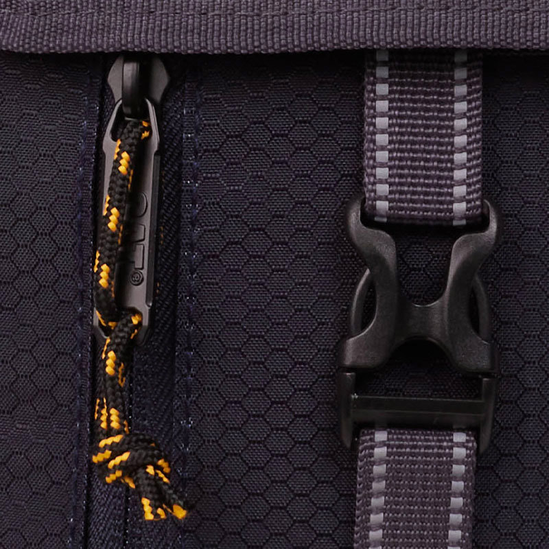 Caterpillar-Bandolera-Bandolera Kilimanjaro FN