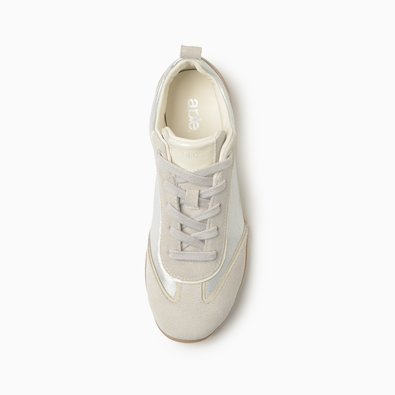 a pie-Zapatillas-Terry AN