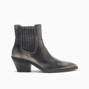 a pie-Botas-Jersey PD