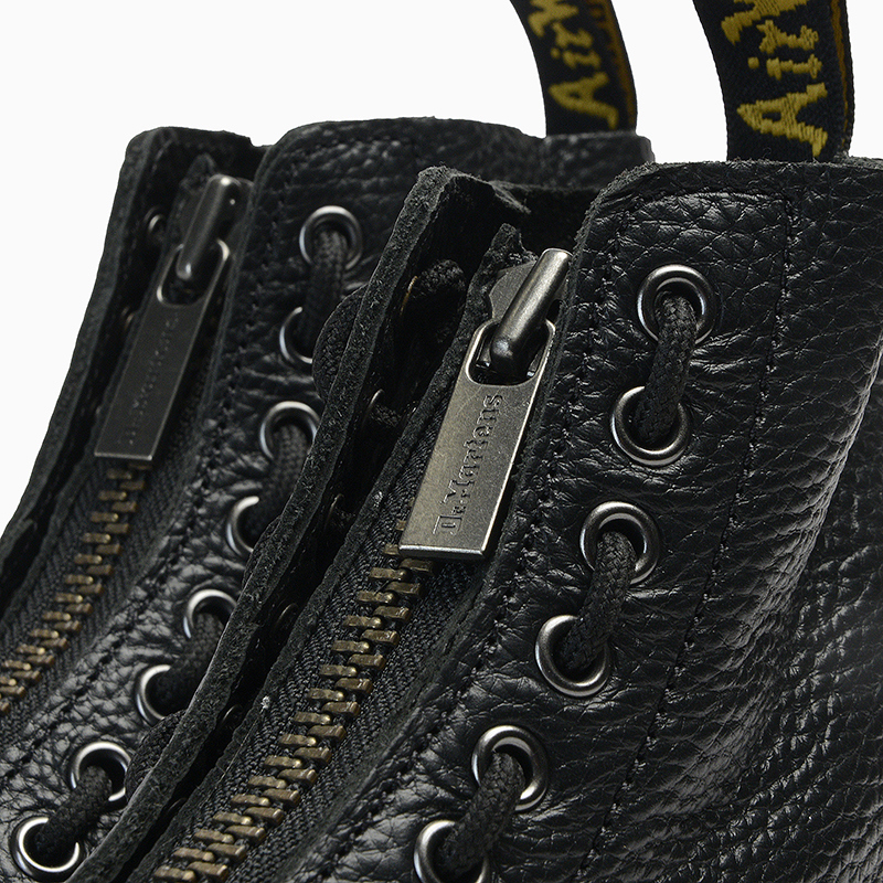 Dr. Martens-Borcegos-Sinclair FN