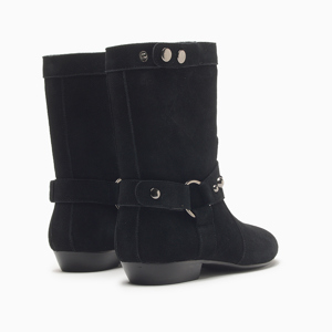 a pie-Botas-Calcis SN